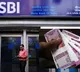 SBI gets Rs 14000 crore in Rs 2000 notes as deposits and Rs 3000 crore exchanges