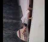 karnataka girl escaped snake bite viral video
