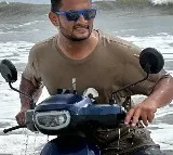 YouTuber rides Ola S1 Pro electric scooter into sea to test durability