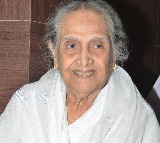 Veteran actress Sulochana Latkar - screen 'Mom' to many stars - passes away