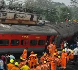 NDRF employee in coramandal express quick reaction after train accident