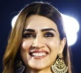 Adi Purush Pre Release Event