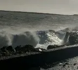 IMD issues 'orange alert' for Gujarat's coasts as cyclone Biparjoy intensifies
