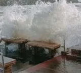 Cyclone Biparjoy effect in the coastal areas in Gujarat and Mumbai