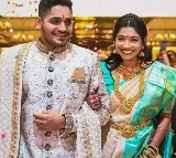 IPL cricketar tushar despande gets engaged