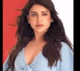Samantha stylish look in new Add