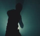 Father stabs son over delay in downloading mobile ap