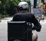 Delivery boy dies after car hits bike, drags him for 100 metres in Bengaluru