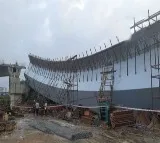 Ten people injured in flyover collapse on Sagar Ring Road