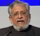 Sushil Modi satires on Sushil Modi