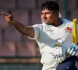 What is the reason behind Sarfraz Khan being ignored by selectors