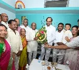 KCR steps up efforts to unveil ‘Mahojwala Bharat’