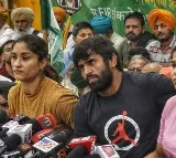 Top Wrestlers call off protest after 5 months