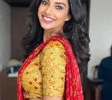 Pooja Hegde out of Mahesh Babu Guntur Kaaram Meenakashi Chaudhary roped in
