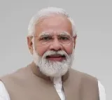 Modi direct attack on KCR family