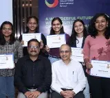 గ్లోబల్ సిటిజన్ స్కాలర్‌షిప్ తో తమ అంతర్జాతీయ విద్యా ప్రయాణాన్ని ప్రారంభించిన ఆరుగురు విద్యార్థులు