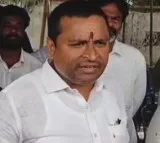 vellampalli srinivas slams pawan kalyan