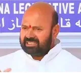 Those who can not face me directly brought my daughter on to road says MLA Muthireddy