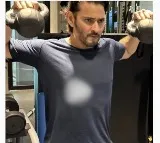 Mahesh Babu shares hie favorite exercises video