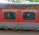 Pawan express runs for 10 km with broken wheel in Bihar
