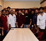 రామా క్రియేషన్స్, నాని మూవీ వర్క్స్ ప్రొడక్షన్ నెంబర్ 1 సెట్స్‌పై హీరో విశ్వ కార్తికేయ బర్త్ డే వేడుక