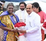 ఫొటోలు:- హకీంపేట ఎయిర్ ఫోర్స్ స్టేషన్ లో రాష్ట్రపతి ద్రౌపది ముర్ము గారికి ముఖ్యమంత్రి కే.చంద్రశేఖర్ రావు గారు ఘన స్వాగతం పలికారు