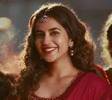 Komali Prasad Special