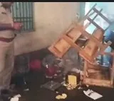 11 Dead In Violence As Bengal Votes For Panchayat Polls