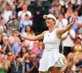 Elina Svitolina of Ukraine crashes out world number one Iga Swiatek from Wimbledon