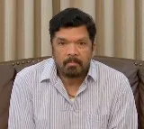 Posani fires on Pawan Kalyan