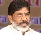 Mallu Bhatti Vikramarka fires on KCR