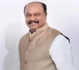 panchakarla ramesh babu meets jana sena chief pawan kalyan in mangalagiri