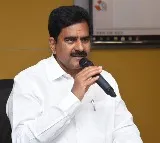 Devineni Uma selfie challenge to YCP Govt