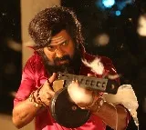 ‘మార్క్ ఆంటోని’ నుంచి విశాల్ పాడిన 'అదరద గుండె' లిరికల్ సాంగ్ విడుదల