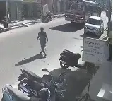 Woman Jumps Ahead Of Bus Kills Herself To Arrange For Childs Fees