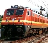 High Court Seeks Railways Reply To Judges Inconvenience Complaint