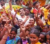 IPac Members Followed Lokesh Yuva Galam Padayatra One Held