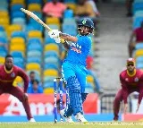2nd ODI: Play resumes after 30-minute rain break as India slump to 113/5 v West Indies