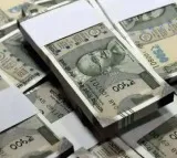 Up man in dubai won bumper lottery to get rs five and half lakhs every month over the next 25 years