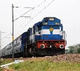 Goa express arrives 90 minutes leaves without 45 passengers