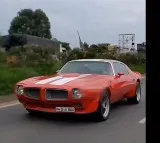 Dhoni spotted driving Pontiac Car in Ranchi
