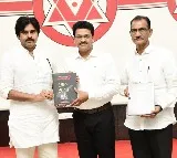 Pawan Kalyan launched a book on politics by Marisetti Muralimohan