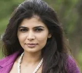 Chinmayi Sripada Slams Troll Who Asked Her To Leave India
