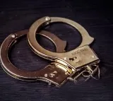 2 held with gold valued at Rs 1.12cr at Hyderabad airport