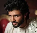 Vijay Devarakonda comments on marriage