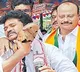 Arugolanu sarpanch slaps himself with slippers as mark of protest of against AP CM jagan