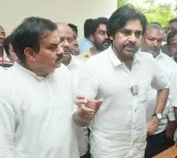 Pawan Kalyan demand visakha mp to resgin