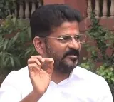 T'gana Cong chief booked for objectionable remarks against cops