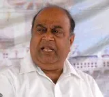 Nagam Janardhan Reddy hot comments on Jupalli