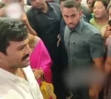 Ram Charan wishes Balakrishna in Brahmanandam son marriage function